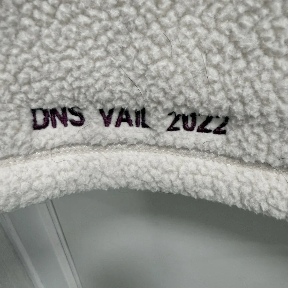 The North Face Cragmont 1/4-Snap Fleece Pullover in cream Engraved Vail 2022 L - Picture 9 of 10